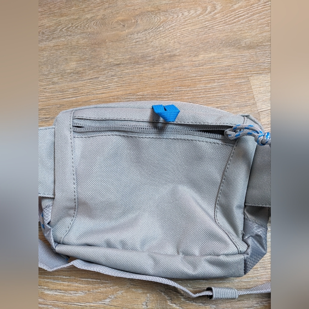 Outdoor Products, Gray, blue, adjustable crossbody pack, OSFM - Picture 4 of 7